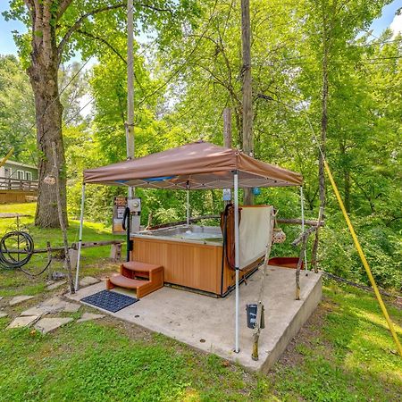 Pet-Friendly Vacation Rental Cabin In Whittier Екстериор снимка