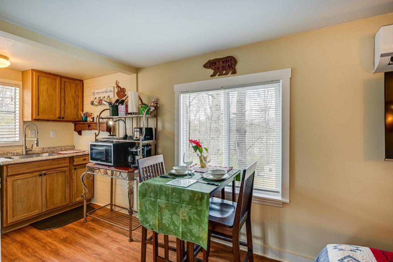 Pet-Friendly Vacation Rental Cabin In Whittier Екстериор снимка
