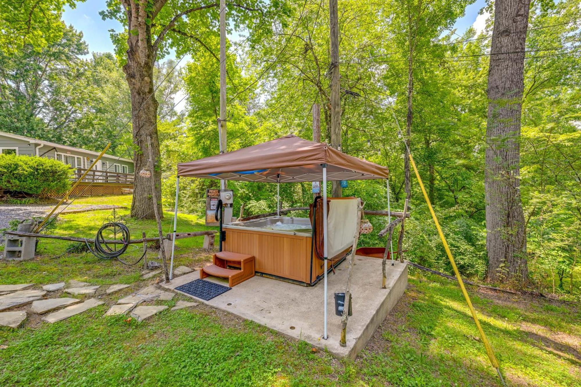 Pet-Friendly Vacation Rental Cabin In Whittier Екстериор снимка