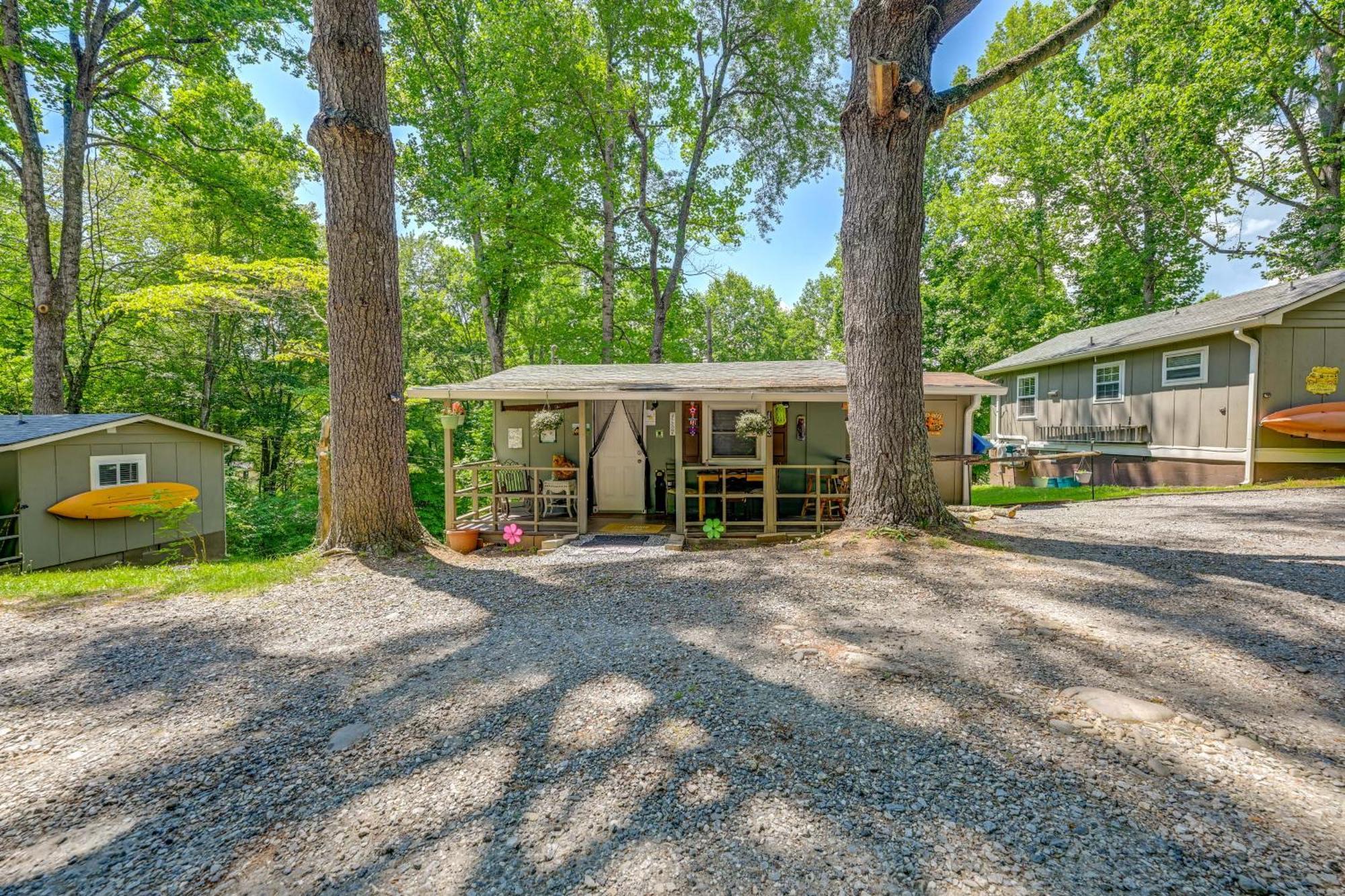 Pet-Friendly Vacation Rental Cabin In Whittier Екстериор снимка